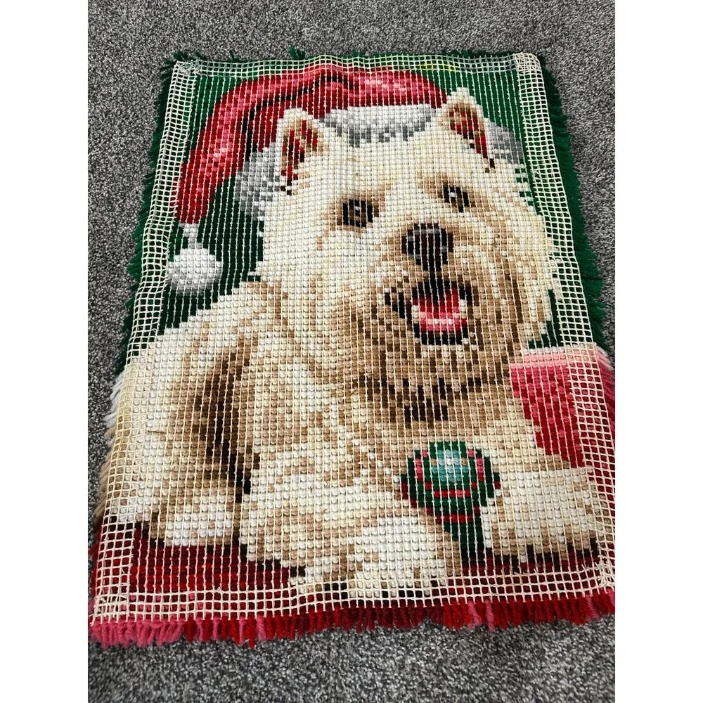 FINISHED 1998 Latch Hook Christmas Puppy 20